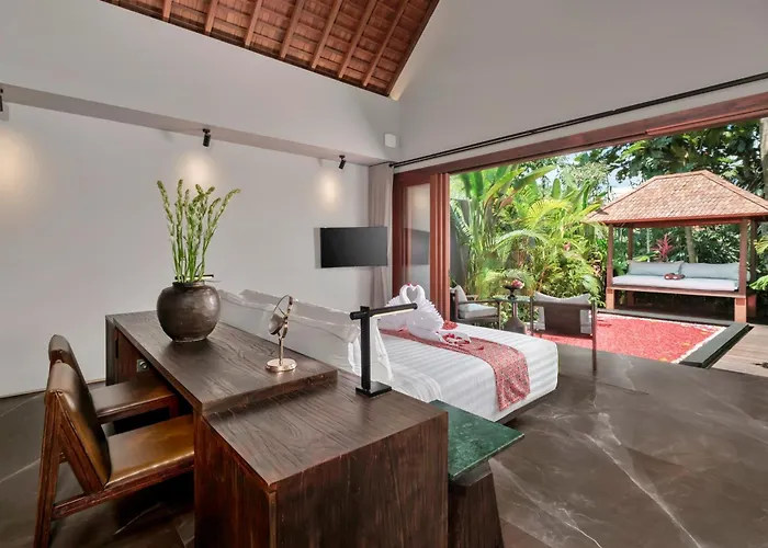Villa Mayaloka *