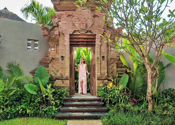 Mayaloka Villa